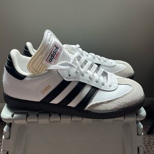 White Adidas Samba
